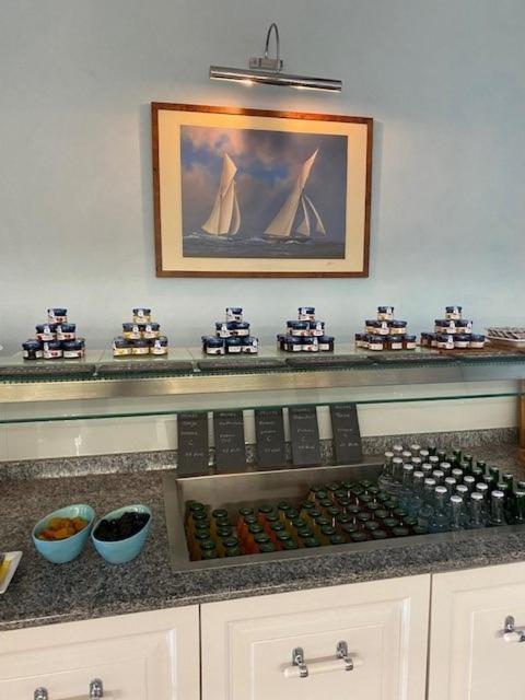 Yachtsport Hotel